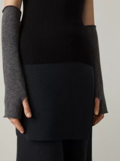 Best The Aspen Arm Warmers Women Mittens & Arm Warmers