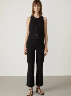 Store The Cameron Vest Women Vests