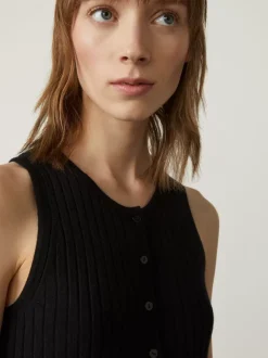 Store The Cameron Vest Women Vests