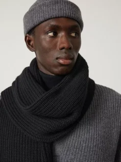 Store The Marseille Scarf Men Scarves