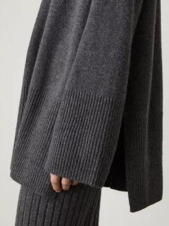 Store The Reina Sweater Women Sweaters